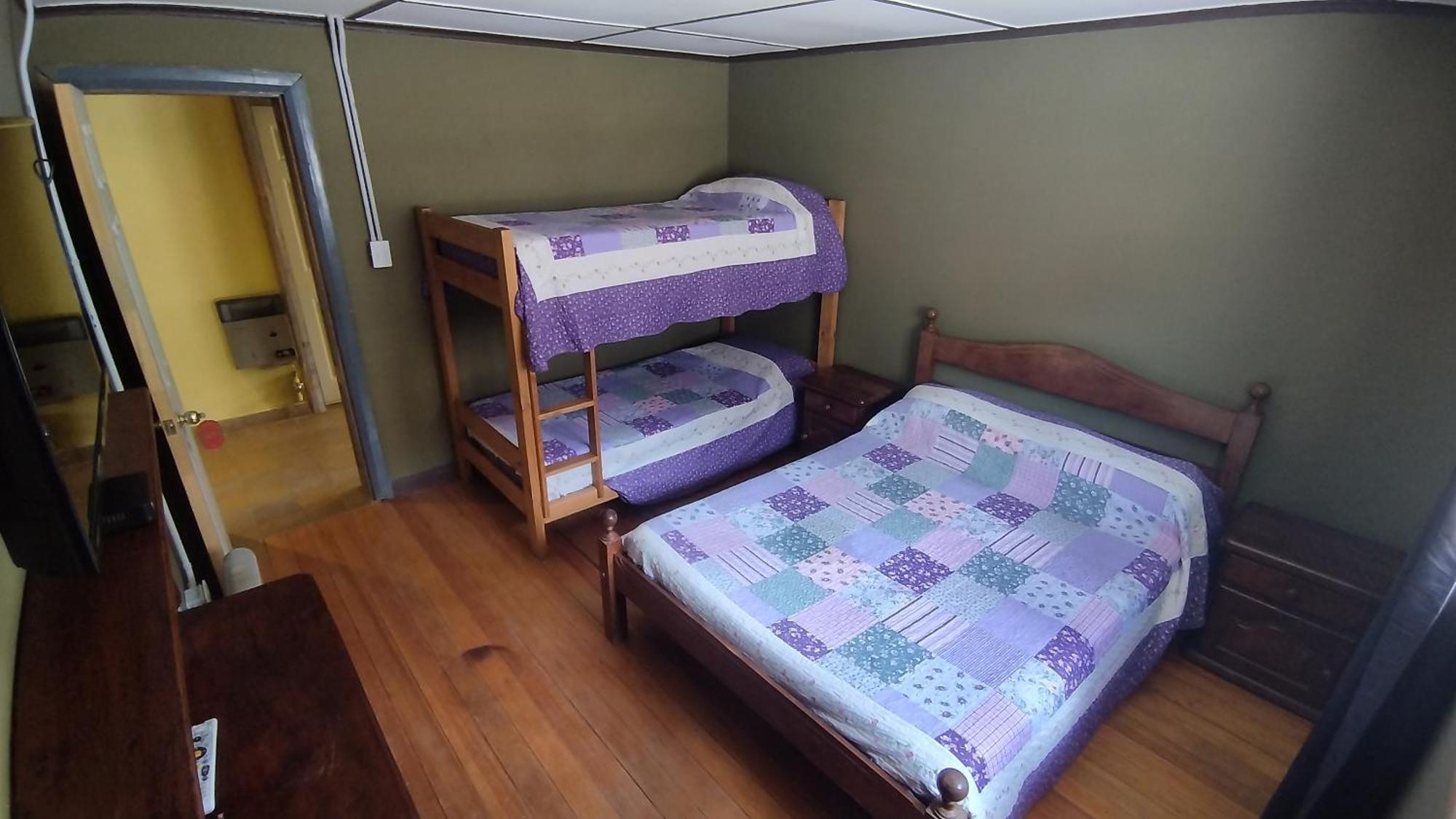 Hospedaje Lenas Del Tolosa Лас Куевас Екстериор снимка