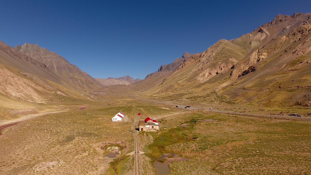 Hospedaje Lenas Del Tolosa Лас Куевас Екстериор снимка